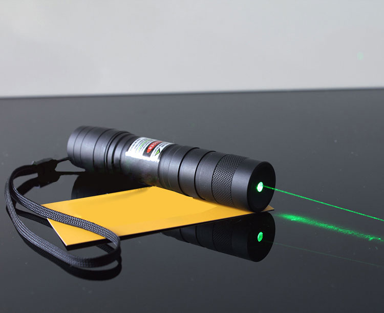 best 200mw green laser pointer