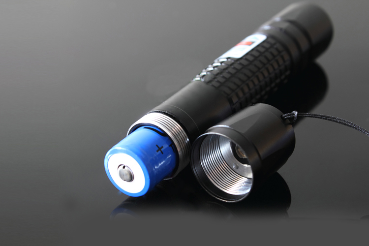 powerful 100mw green laser pointer